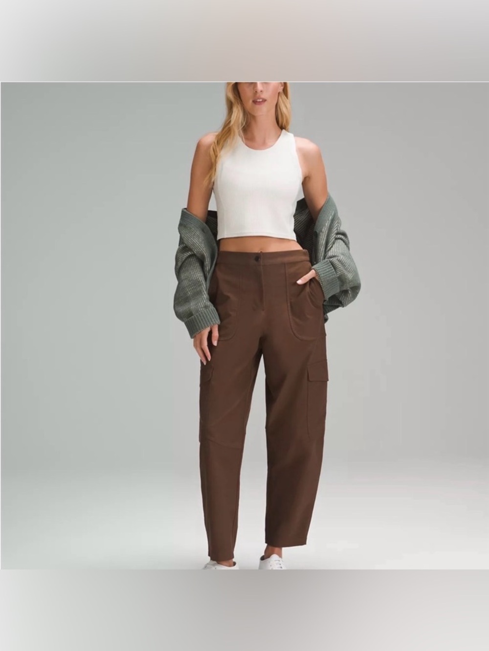 Lululemon Light Utilitech Cargo
Pocket High-Rise Pant, Sz 32 NWOT - Picture 2 of 8